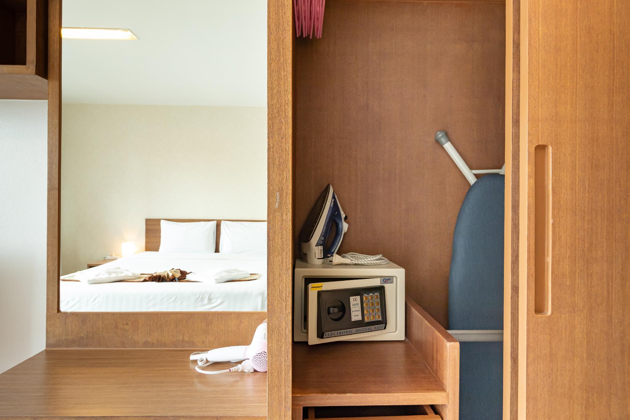 Ascella Apartment Sukhumvit38 จาก BTS Thonglor เพียง 3 นาที 200 เมตร!! 